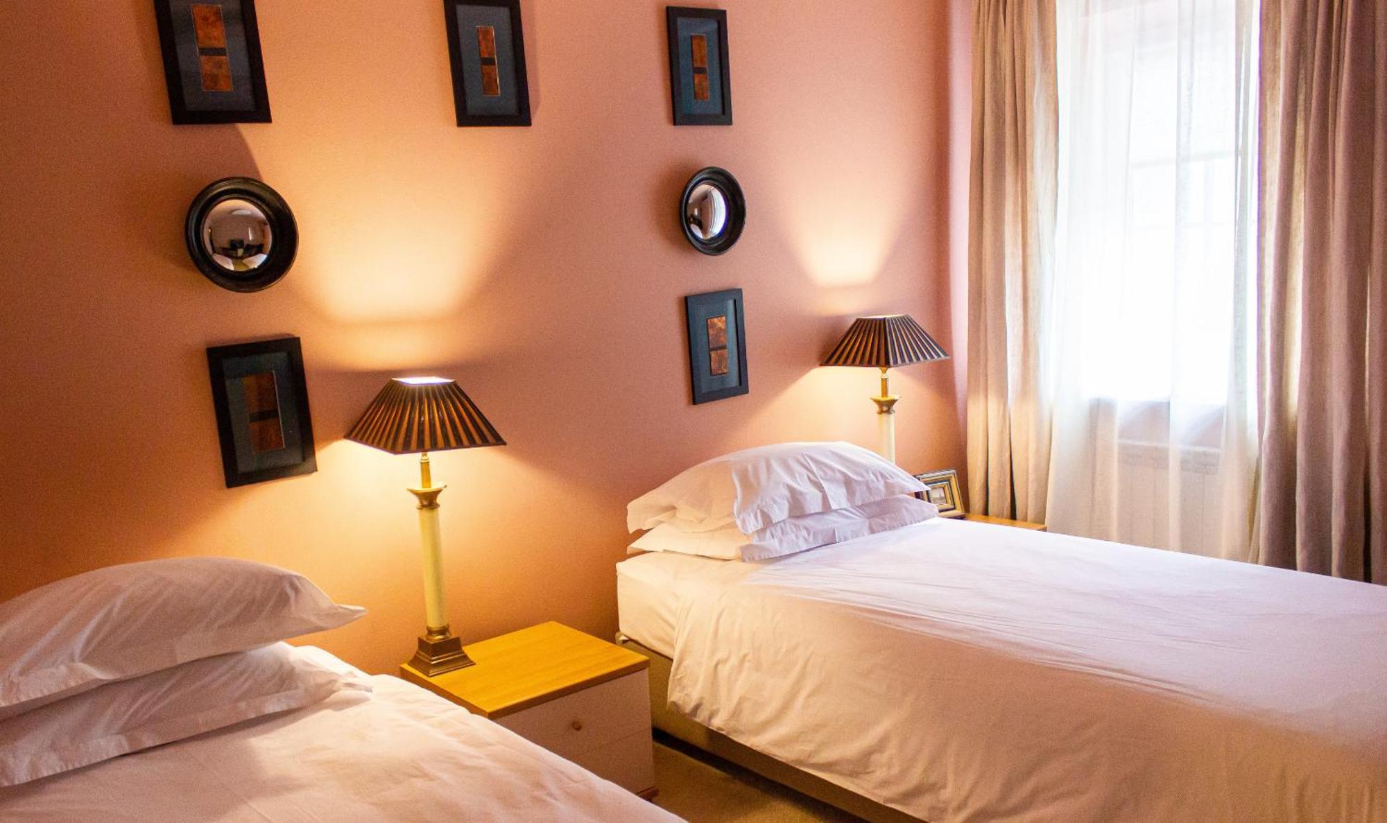 Vozdvyzhensky Boutique Hotel Kyjev Pokoj fotografie